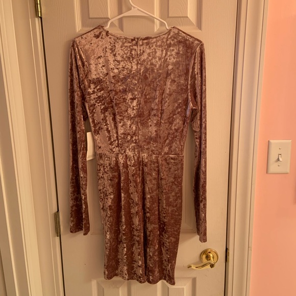 NWT Tobi Dress - Picture 2 of 5